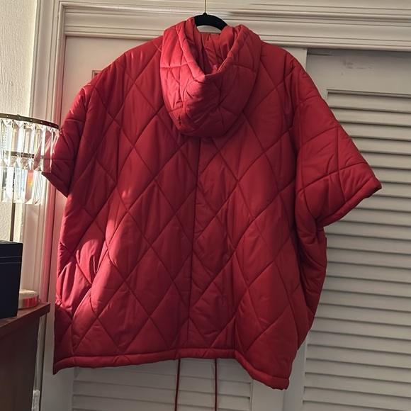 DRASTICALLY REDUCED - Derek Lam IO Crosby Puffer Cape - Picture 5 of 6